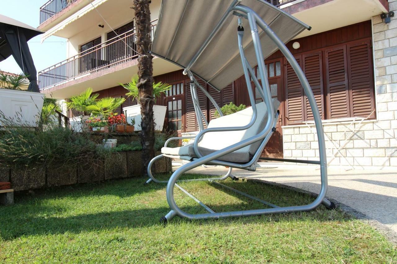 Apartments Rakovic Ловран Экстерьер фото